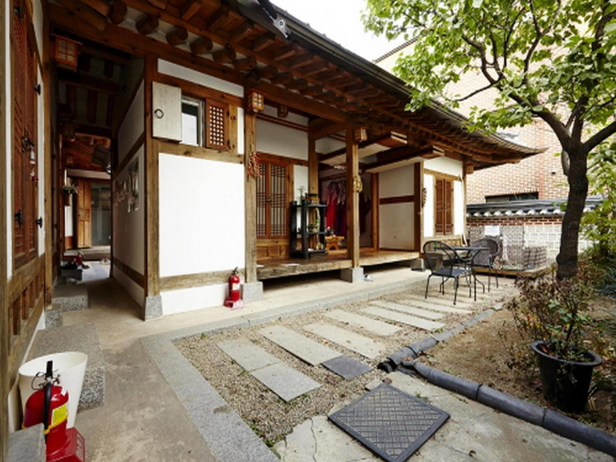 Doo Hanok Guesthouse Seul Zewnętrze zdjęcie