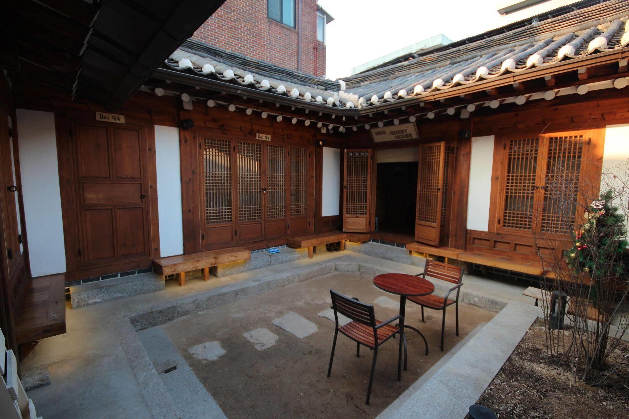 Doo Hanok Guesthouse Seul Zewnętrze zdjęcie