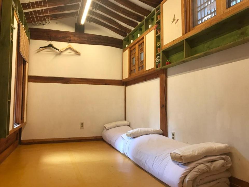 Doo Hanok Guesthouse Seul Zewnętrze zdjęcie