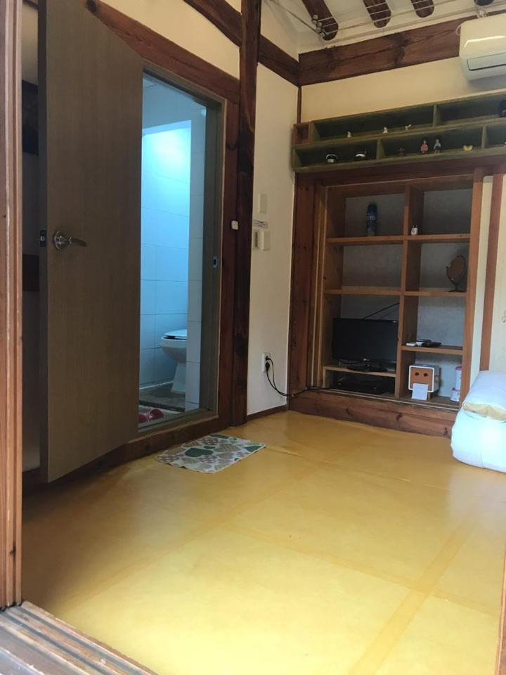 Doo Hanok Guesthouse Seul Zewnętrze zdjęcie